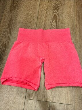 NVGTN Coral-Red High-Rise Bike Shorts